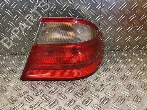 Used Right taillight MERCEDES-BENZ CLK (C208) CLK 200 (208.335) (136 hp) 27685743
