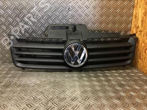 Used Grille Grille VW POLO IV (9N_, 9A_) 1.2 12V (64 hp) 40288731 40288731