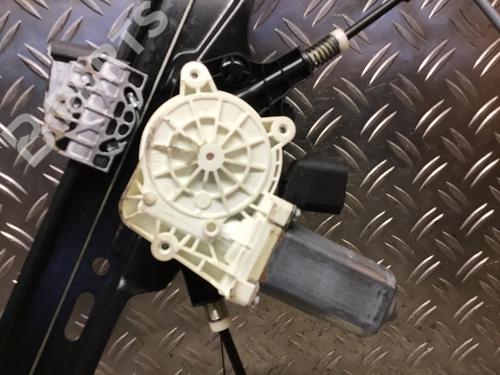Front left window mechanism BMW 5 (E60) 530 i | BP11255061C22 