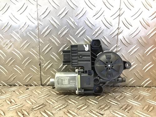 Vindusheismotor høyre foran SEAT IBIZA V (KJ1, KJG) 1.0 TSI (95 hp) 24980872