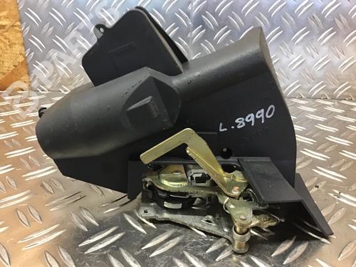 Used Rear left lock MERCEDES-BENZ C-CLASS T-Model (S202) C 220 T CDI (202.193) (125 hp) 5621733
