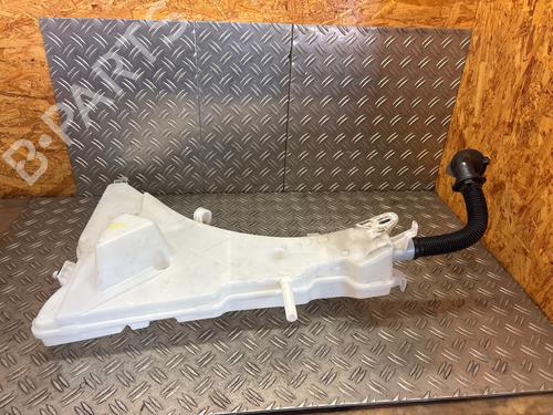 Used Windscreen washer tank Windscreen washer tank 38097538 38097538