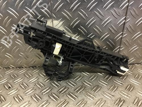 Rear left exterior door handle MERCEDES-BENZ C-CLASS (W204) C 200 Kompressor (204.041) | BP25588146C130 