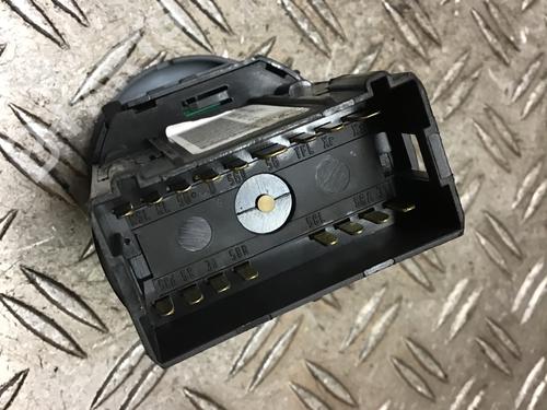 Headlight switch SKODA OCTAVIA I Combi (1U5) 2.0 | BP8634056I24 