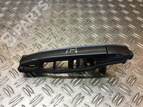 Türgriff hinten links außen für MERCEDES-BENZ E-CLASS T-Model (S210) E 270 T CDI (210.216) (170 hp) 7096266