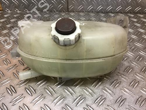 Used Expansion tank RENAULT MASTER II Van (FD) 2.5 dCi (120 hp) 14695261