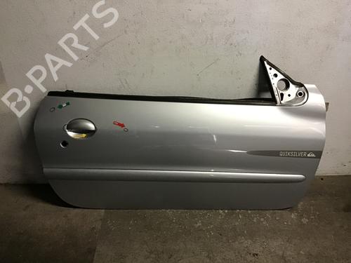 Used Right front door PEUGEOT 206 CC (2D) 1.6 16V (2DNFUF, 2DNFUR) (109 hp) 13631753