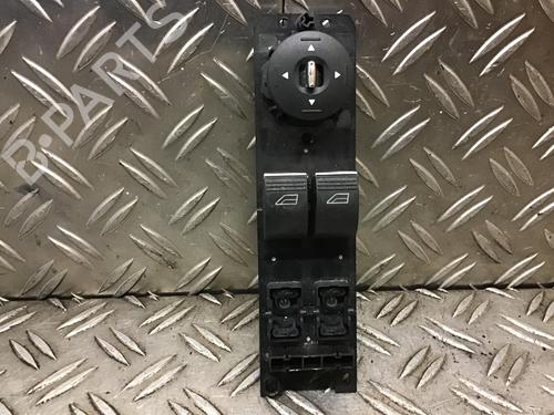 Used Switch FORD FIESTA VI (CB1, CCN) 1.0 EcoBoost (100 hp) 23208235