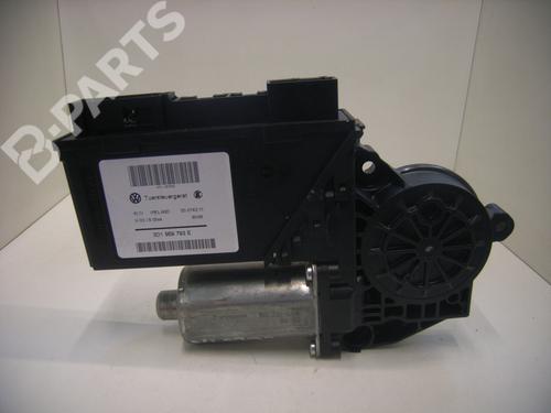 Used Left front window motor VW TOUAREG (7LA, 7L6, 7L7) 3.0 V6 TDI (225 hp) 5057734