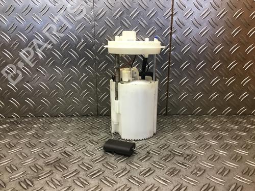 Bränslepump Bränslepump FIAT PUNTO EVO (199_) 1.4 16V (105 hp) 33792571 33792571