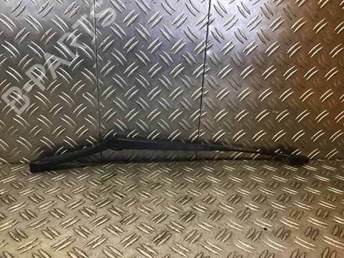 Vindrute viskerarm SEAT IBIZA V (KJ1, KJG) 1.0 TSI (95 hp) 25335707
