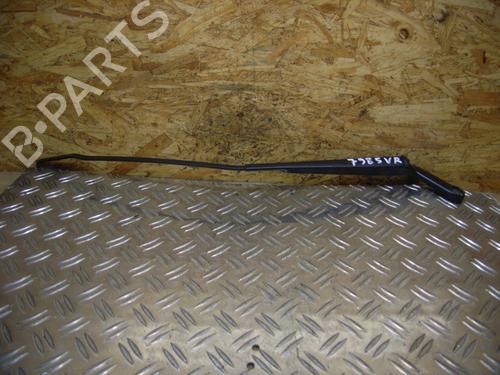 Used Front windshield wiper arm VW GOLF IV (1J1) 1.9 TDI (90 hp) 14694167