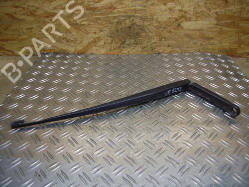 Used Front windshield wiper arm BMW 3 Touring (E46) 318 i (143 hp) 14694305