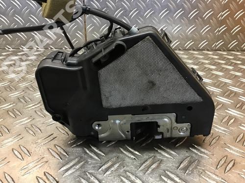 Rear right lock MERCEDES-BENZ E-CLASS T-Model (S211) E 320 T CDI (211.226) | BP7844428C99 