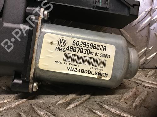 Left front window motor VW POLO (9N_, 9A_) 1.4 FSI | BP28080308E21 