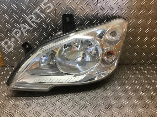 Używane Lampa przednia lewa MERCEDES-BENZ VITO Bus (W639) 113 CDI (639.701, 639.703, 639.705) (136 hp) 28011392