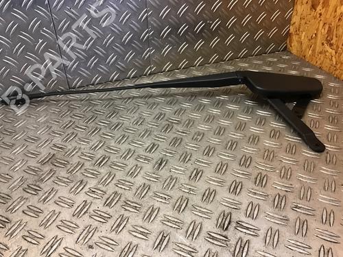 Used Front windshield wiper arm Front windshield wiper arm MERCEDES-BENZ GL-CLASS (X164) GL 320 CDI 4-matic (164.822) (224 hp) 34138370 34138370