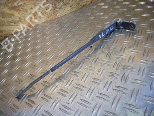Used Front windshield wiper arm LAND ROVER DISCOVERY I (LJ) 2.5 TDI 4x4 (113 hp) 14694250