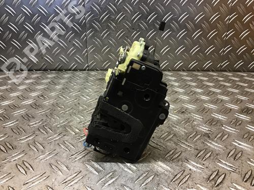 Used Front right lock VW POLO (9N_, 9A_) 1.4 16V (80 hp) 11133655