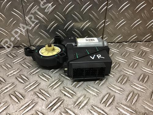 Used Right front window motor SKODA FABIA I Combi (6Y5) 1.4 16V (75 hp) 31359656