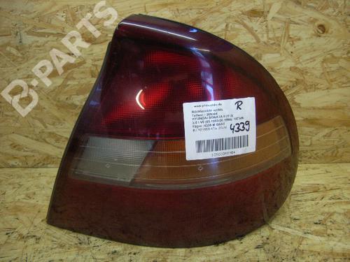 Right taillight HYUNDAI SONATA III (Y-3) 3.0 i V6 | BP5051761C35 