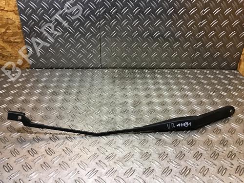 Used Front windshield wiper arm FORD FIESTA VI (CB1, CCN) 1.4 (97 hp) 14696040