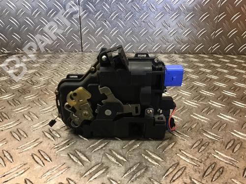 Front left lock SKODA FABIA I Combi (6Y5) 1.4 16V | BP9523613C98 