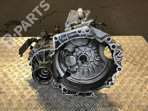 Used Manual gearbox Manual gearbox VW GOLF IV (1J1) 1.6 (100 hp) 11197493 11197493