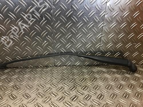 Braccio tergicristallo anteriore MERCEDES-BENZ A-CLASS (W168) A 140 (168.031, 168.131) (82 hp) 29480742