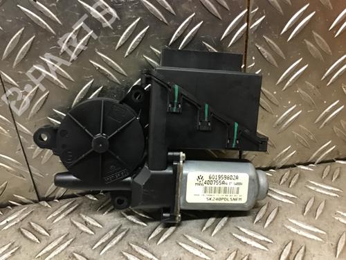 Right front window motor SKODA FABIA I Combi (6Y5) 1.4 16V | BP31359656E20 - Image 3