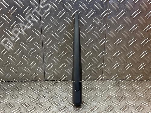 Used Rear windshield wiper arm Rear windshield wiper arm 39206195 39206195