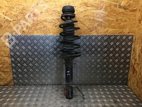 Used Left front suspension arm Left front suspension arm VW GOLF IV (1J1) 1.4 16V (75 hp) 10864870 10864870