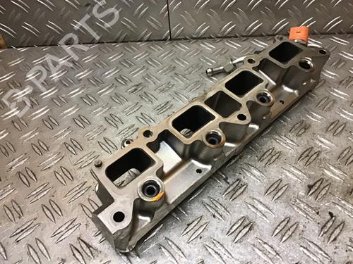 Injection rail VW GOLF VI (5K1) 1.4 TSI | BP16275411M98 