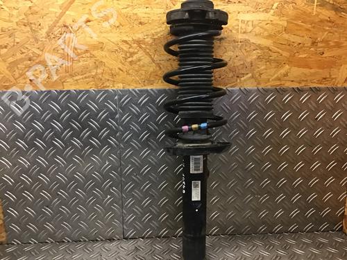 Venstre fortil støddæmper VW GOLF VI (5K1) 1.4 TSI (122 hp) 30099911