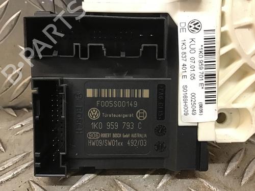 Left front window motor VW GOLF V (1K1) 1.6 | BP28965666E21