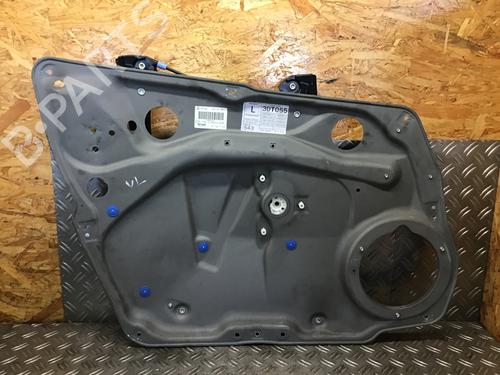 Used Front left window mechanism MERCEDES-BENZ A-CLASS (W169) A 150 (169.031, 169.331) (95 hp) 15622406
