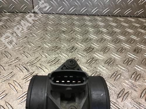 Mass air flow sensor OPEL ZAFIRA A MPV (T98) 2.2 DTI 16V (F75) | BP10104203M95 