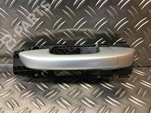 Rear left exterior door handle SKODA SUPERB II (3T4) 2.0 TDI (140 hp) 5N0839885G