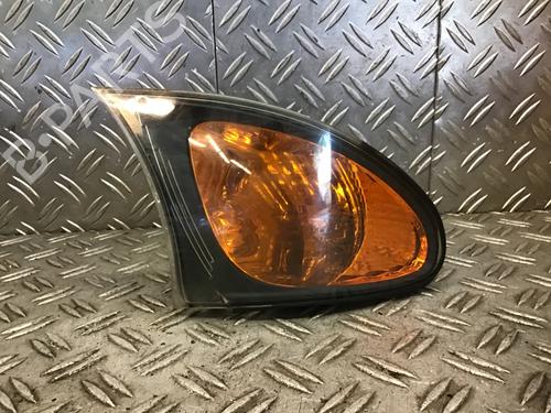 Used Right front indicator Right front indicator BMW 3 (E46) 318 i (143 hp) 36279348 36279348