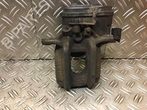 Used Right rear brake caliper BMW 5 Touring (F11) 525 d (218 hp) 17614295