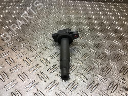 Used Ignition coil TOYOTA YARIS (_P1_) 1.0 (SCP10_, SCP10R) (68 hp) 16471183