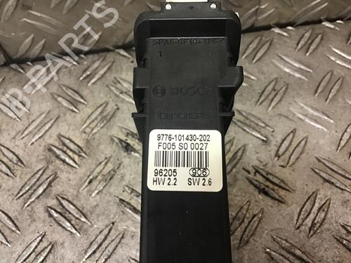 Left front window motor VW GOLF IV (1J1) 1.4 16V | BP22387601E21 