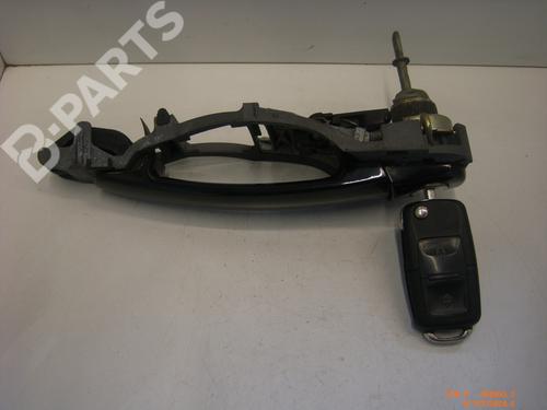 Høyre foran utvendig håndtak VW BORA Variant (1J6) 1.9 TDI 4motion | BP5058263C129 