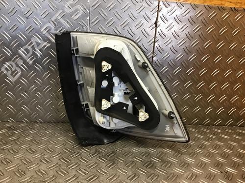 Right taillight OPEL ASTRA H Estate (A04) 1.6 (L35) | BP31184700C35
