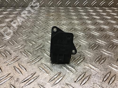 Used Mass air flow sensor MAZDA 3 (BK) 1.6 (BK14) (105 hp) 10695268