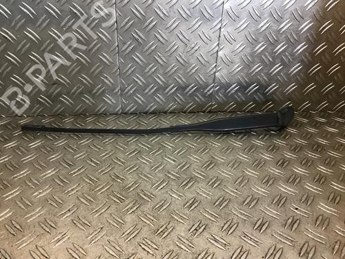 Used Front windshield wiper arm MERCEDES-BENZ A-CLASS (W168) A 160 (168.033, 168.133) (102 hp) 19271120