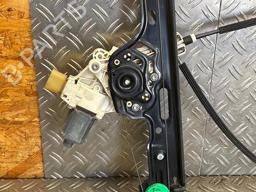 Front left window mechanism BMW 1 (E87) 116 d | BP39105322C22 - Image 2