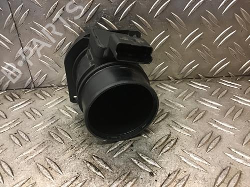 Used Mass air flow sensor RENAULT LAGUNA II Grandtour (KG0/1_) 2.2 dCi (KG0F, KG1N) (140 hp) 17468429