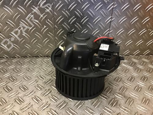 Ventilator motor VW JETTA III (1K2) 2.0 FSI (150 hp) 30864077