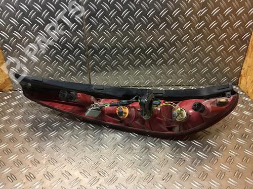Right taillight FORD MONDEO III Turnier (BWY) 2.0 16V TDDi / TDCi | BP6931604C35 